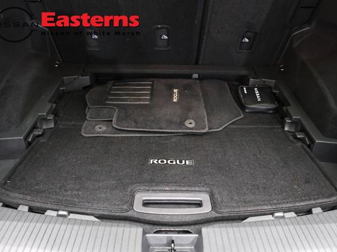 Used 2023 Nissan Rogue SL w/ SL Premium Package AWD/4WD image 9
