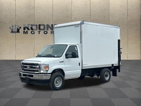 New 2026 Ford E-350 and Econoline 350 Super Duty w/ Power Equipment Group image 1