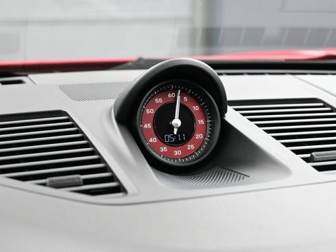 Used 2024 Porsche 911 Carrera GTS RWD image 20