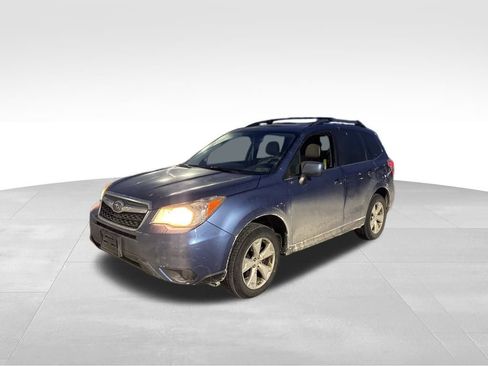 Used 2016 Subaru Forester 2.5i Limited image 2