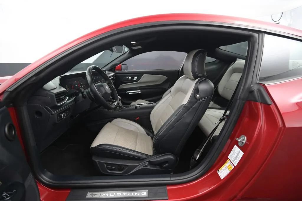 Used 2024 Ford Mustang Premium RWD image 37