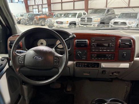 Used 2007 Ford F250 XLT image 19