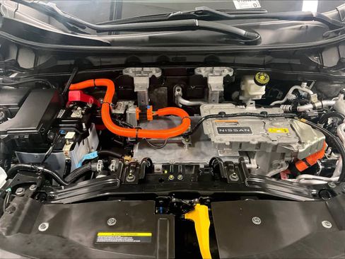 Certified 2024 Nissan Ariya AWD image 29