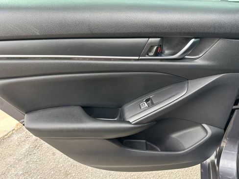 Used 2020 Honda Accord Sport image 23