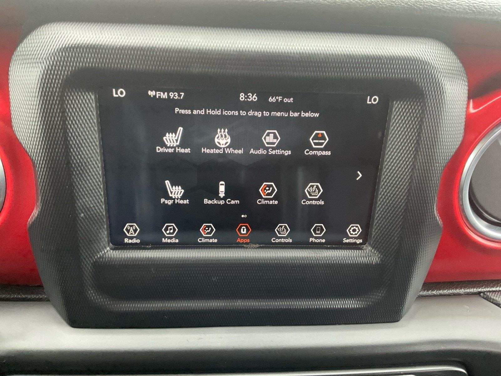Used 2018 Jeep Wrangler Unlimited Rubicon w/ LED Lighting Group AWD/4WD image 17
