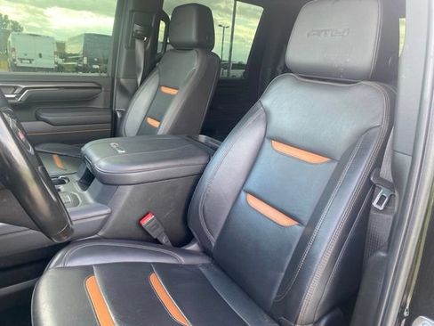 Used 2025 GMC Sierra 3500 AT4 w/ AT4 Premium Plus Package AWD/4WD image 17