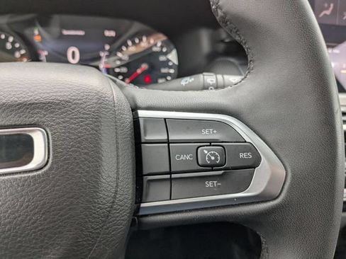 Used 2022 Jeep Compass Latitude w/ Sun and Sound Group AWD/4WD image 28