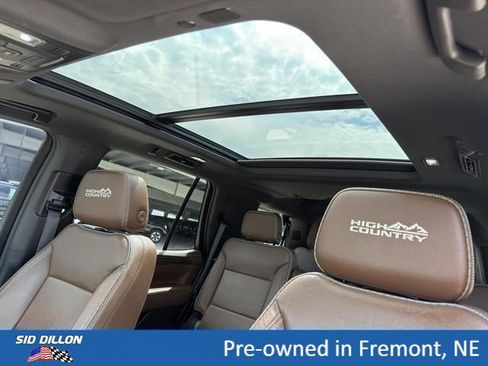 Used 2021 Chevrolet Tahoe High Country AWD/4WD image 17