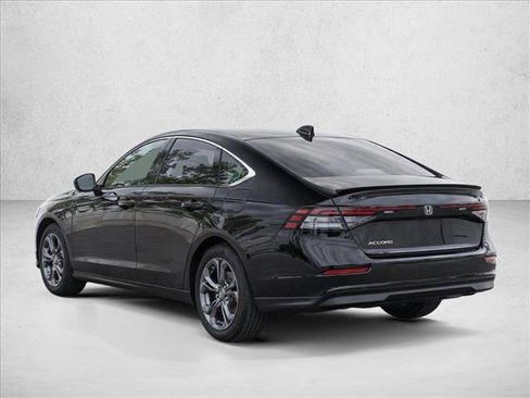Used 2024 Honda Accord EX image 5