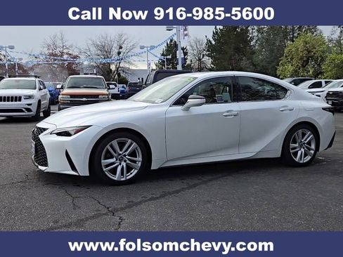 Used 2023 Lexus IS 300 300 w/ Comfort Package image 6