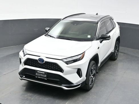 Used 2024 Toyota RAV4 XSE w/ Weather Package AWD/4WD image 35