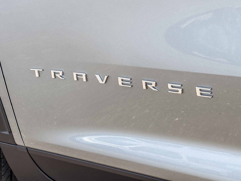 Used 2026 Chevrolet Traverse LT w/ Enhanced Driving Package AWD/4WD image 12