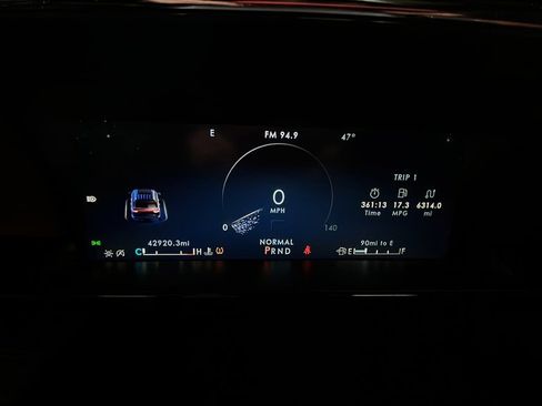 Used 2024 Lincoln Navigator Reserve image 12