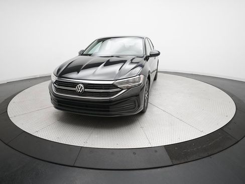 Used 2024 Volkswagen Jetta S image 31