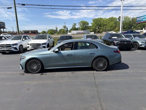 Used 2025 Mercedes-Benz E 450 4MATIC Sedan image 13