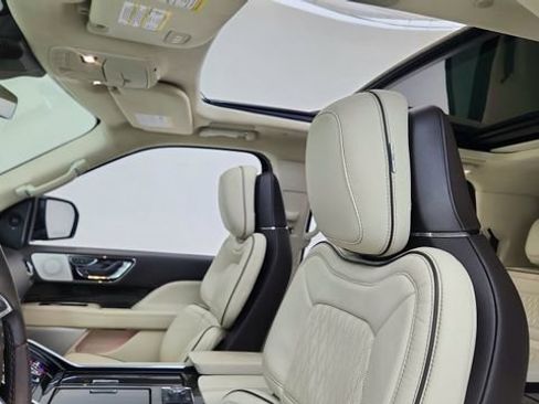 Used 2024 Lincoln Navigator L Black Label image 36