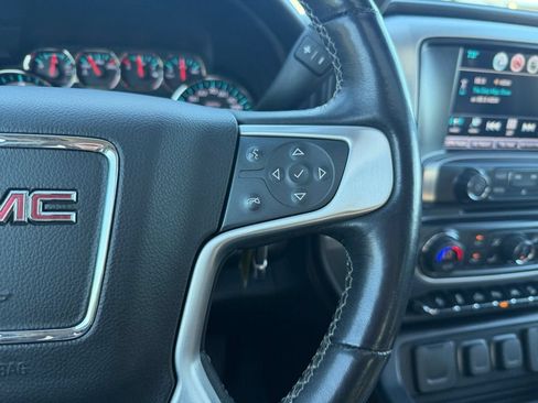 Used 2018 GMC Sierra 1500 SLT AWD/4WD image 16
