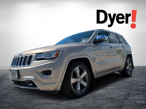 Used 2014 Jeep Grand Cherokee Overland w/ Advanced Technology Group AWD/4WD image 8
