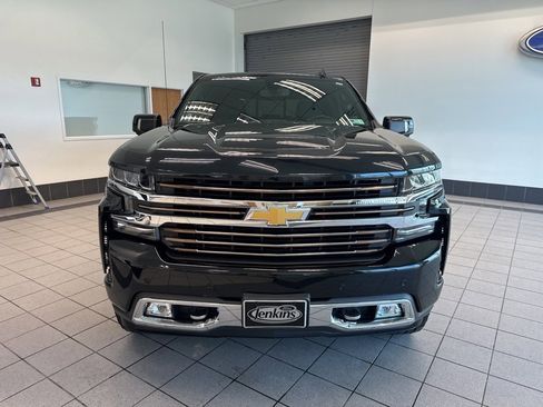 Used 2021 Chevrolet Silverado 1500 High Country w/ Safety Package II image 8