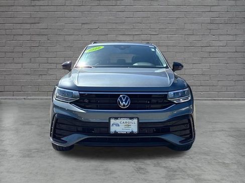 Used 2024 Volkswagen Tiguan SE R-Line FWD image 8