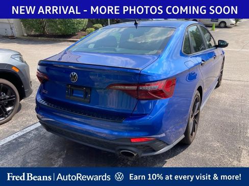 Used 2024 Volkswagen Jetta GLI 40th Anniversary Edition FWD image 6