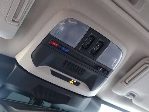 New 2026 Subaru Crosstrek 2.5i Limited image 17