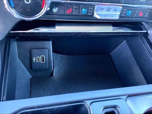 Used 2025 Ford F150 Lariat w/ FX4 Off-Road Package image 21