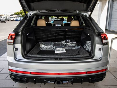 New 2026 Volkswagen Atlas Cross Sport SEL R-Line AWD/4WD image 20
