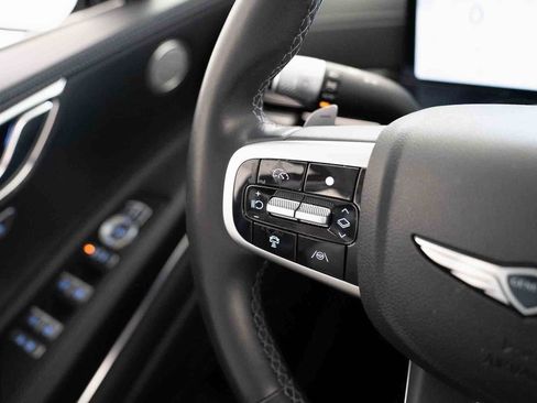 Used 2025 Genesis GV80 2.5T Standard image 25