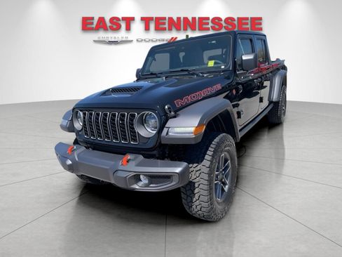 New 2025 Jeep Gladiator Mojave w/ Convenience Group image 7