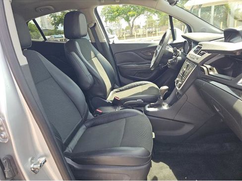 Used 2013 Buick Encore FWD image 11