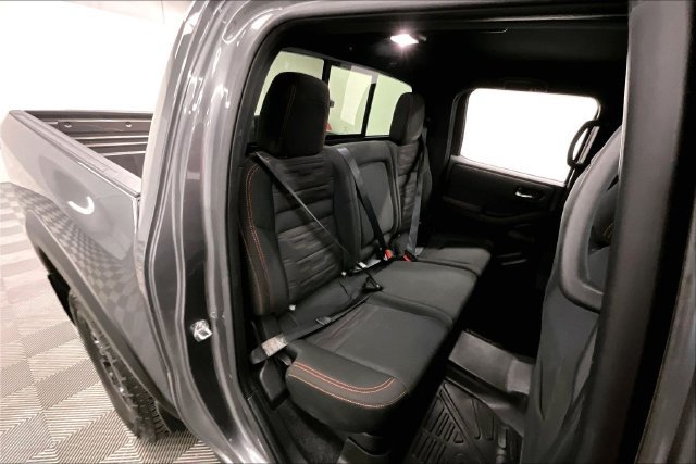 Used 2024 Nissan Frontier PRO-4X w/ Off-Road Protection Package AWD/4WD image 25