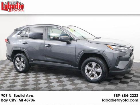 Certified 2023 Toyota RAV4 LE AWD/4WD image 1
