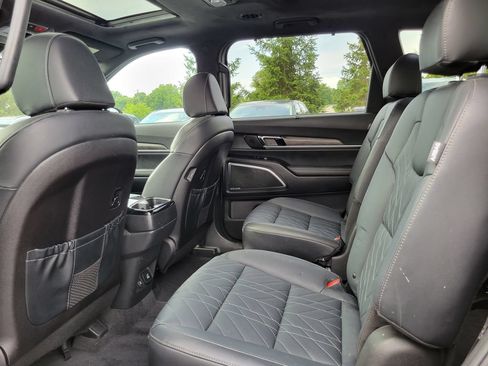Used 2024 Kia Telluride SX Prestige X-Line AWD/4WD image 27