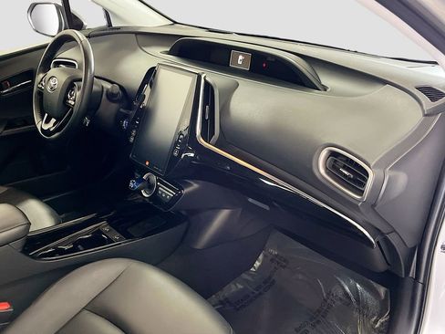 Used 2021 Toyota Prius Prime Limited w/ Carpet Mat Package (TMS) FWD image 28