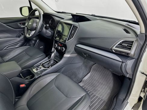 Used 2019 Subaru Forester Limited w/ Popular Package #3 image 32