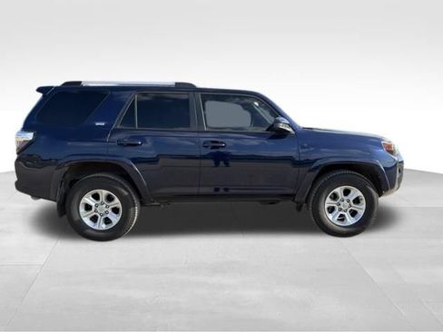 Used 2021 Toyota 4Runner SR5 AWD/4WD image 2