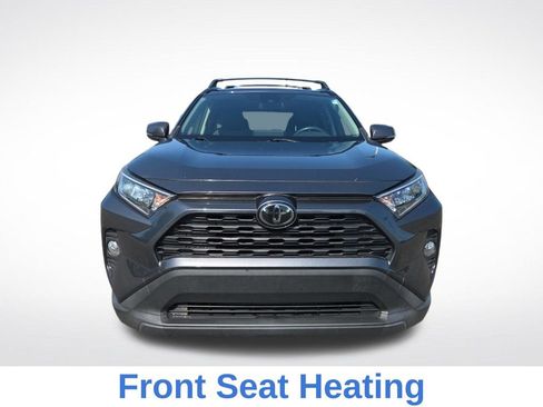 Used 2019 Toyota RAV4 XLE w/ Convenience Package FWD image 8