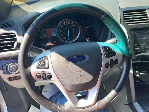 Used 2011 Ford Explorer Limited w/ 302A Rapid Spec Order Code image 10