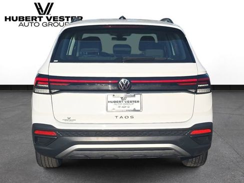 Used 2025 Volkswagen Taos S FWD image 7