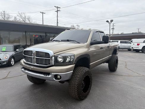 Used 2006 Dodge Ram 2500 Truck SLT w/ Quad Cab Big Horn Value Group image 4