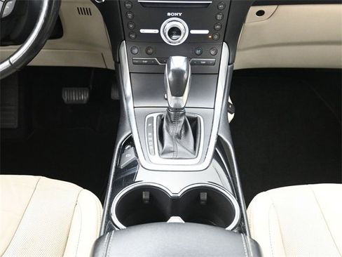 Used 2017 Ford Edge Titanium w/ Equipment Group 301A image 27