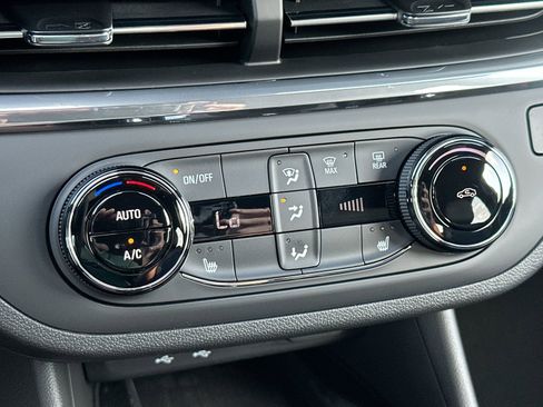 New 2025 Buick Envista Preferred w/ Convenience I Package image 18