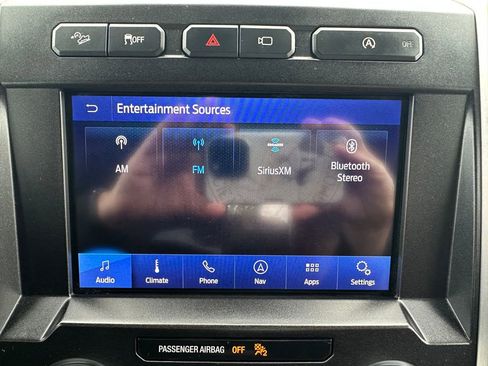 Used 2020 Ford F150 Platinum w/ Equipment Group 701A Luxury AWD/4WD image 6