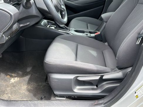Used 2023 Toyota Corolla LE image 10