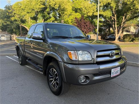 Used 2004 Toyota Tundra SR5 AWD/4WD image 7