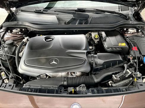 Used 2015 Mercedes-Benz GLA 250 4MATIC image 31