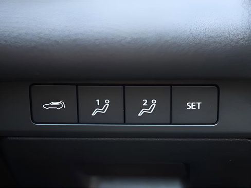 Used 2024 MAZDA CX-30 AWD 2.5 S w/ Premium Package image 16