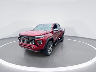 New 2026 GMC Canyon Denali AWD/4WD video 4