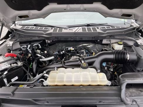 Used 2022 Ford F150 XLT image 12